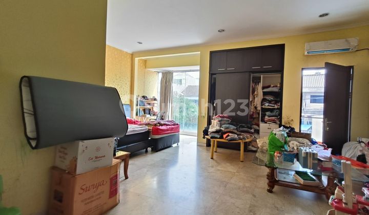 Rumah Agung Utara Sunter 3 Lantai 7x25 hadap Barat Jalan 3 Mobil
