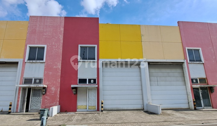 Gudang Bizpark Cakung 162m² Ukuran 9x18 Hadap Utara