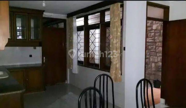 Sewa Rumah 2 Lantai 400m² Mega Kuningan Setiabudi Hadap Selatan 2