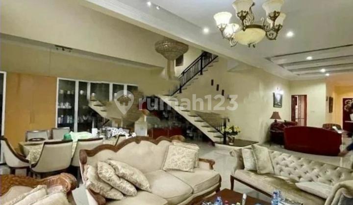 Menteng House Jl Mendut 733m² With Swimming Pool East Facing 2