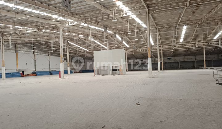 Jual Sewa Gudang Cikarang Barat 2 Lantai 2.5ha 2Km Dari Exit Tol Jual Sewa Gudang Cikarang Barat 2 Lantai 2.5ha 2Km Dari Exit Tol