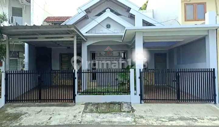 Standard 1.5-Story Ready-to-Occupy House in Bintaro Jaya Sector 3A