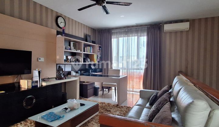 Nice House with Swimming Pool in Jagakarsa Area, South Jakarta 2