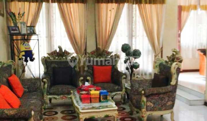 Well-Maintained and Spacious House in a Strategic Location at Bintaro Sector 9