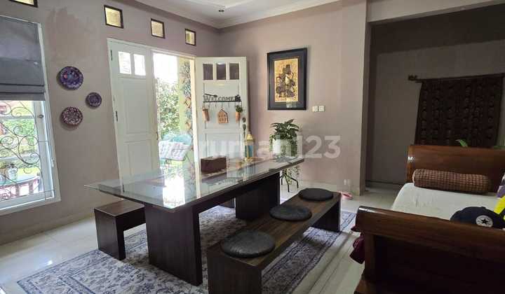 2-Story Ready-to-Occupy Open Concept House in a Strategic Location