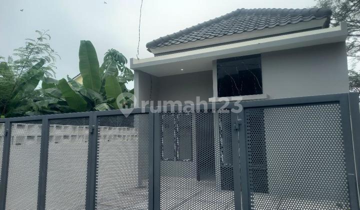 Dijual Rumah Brand New  Dekat Stasiun Jombang Bintaro