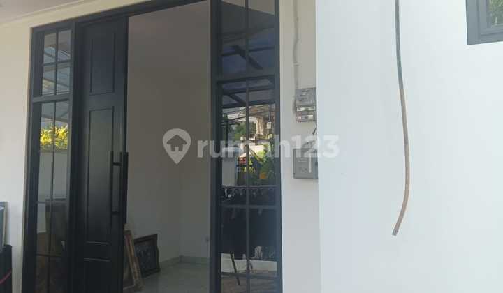 Rumah Bagus 2 Lantai Siap Huni di Kawasan Kesehatan Bintaro 2