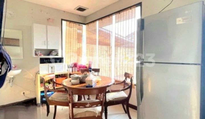 Rumah 3,5 Lantai Bergaya Minimalist Modern di Veteran Jakarta Selatan 2