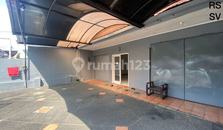 Rumah Pinggir Jalan Raya Bintaro Sektor 1 Cocok Untuk Tempat Usaha Rumah Pinggir Jalan Raya Bintaro Sektor 1 Cocok Untuk Tempat Usaha