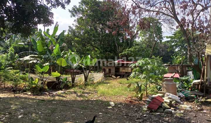 Cheap and Strategically Located Land by the Roadside Suitable for a Cluster in Lengkong, BSD Cheap and Strategically Located Land by the Roadside Suitable for a Cluster in Lengkong, BSD