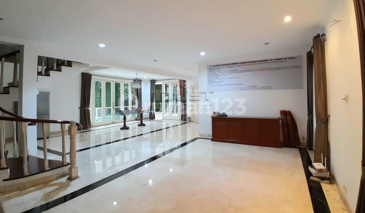 Rumah Mewah Strategis Dekat Pondok Indah Kawasan Jakarta Selatan Rumah Mewah Strategis Dekat Pondok Indah Kawasan Jakarta Selatan