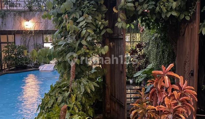 Rumah Mewah Tropis Swimming Pool Bintaro Jaya Sektor 9 2