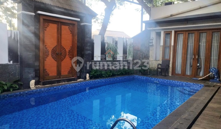 Rumah Mewah Strategis Di Cluster Bintaro Jaya Dijual Cepat
