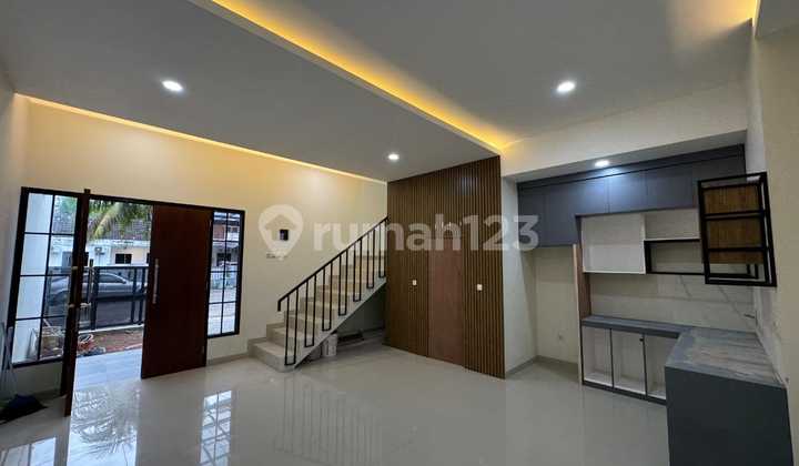 Rumah Baru Masih Fresh Di Graha Bintaro Jaya Tangerang Selatan 2