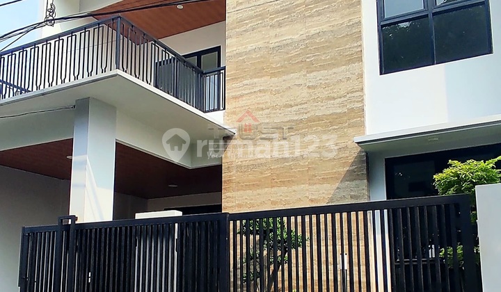 Rumah Baru Modern Dalam Perumahan Graha Bintaro Tangerang Selatan