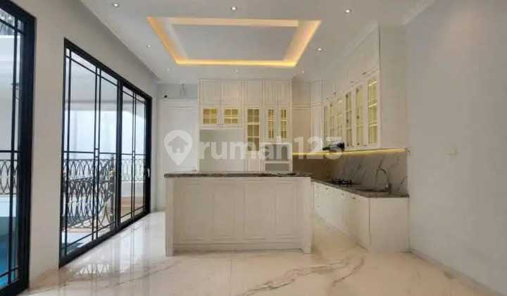 Rumah Design Eropa American Classic Di Cilandak Jakarta Selatan