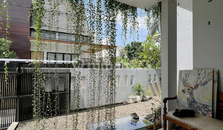 Rumah Modern Minimalis Di Cirendeu Tangerang Selatan