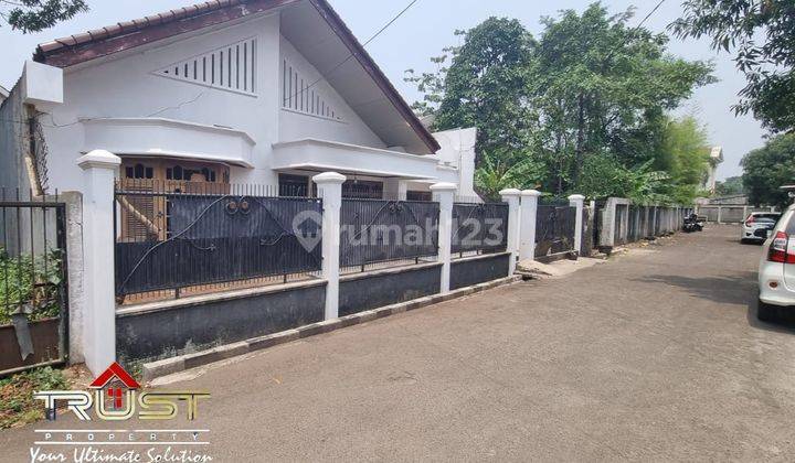 Dijual Cepat Rumah Hitung Tanah Dalam Perumahan Kawasan Pesanggrahan Jakarta Selatan.  1