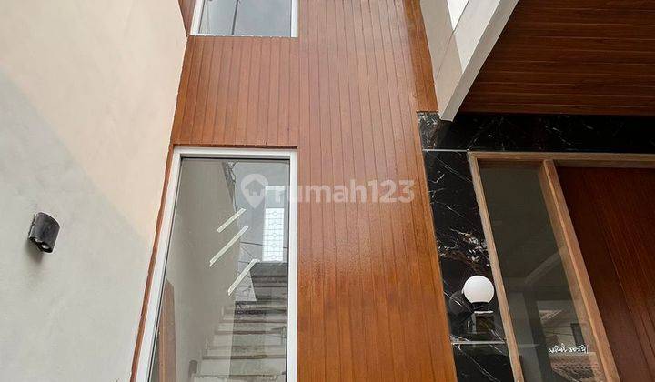 Jual Rumah Baru Renov di Sektor 9 Bintaro Jaya 2