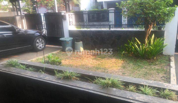 DIJUAL CEPAT  *Rumah terawat 1½ lantai, siap huni di lokasi elit Lebak Bulus Jakarta Selatan*   1