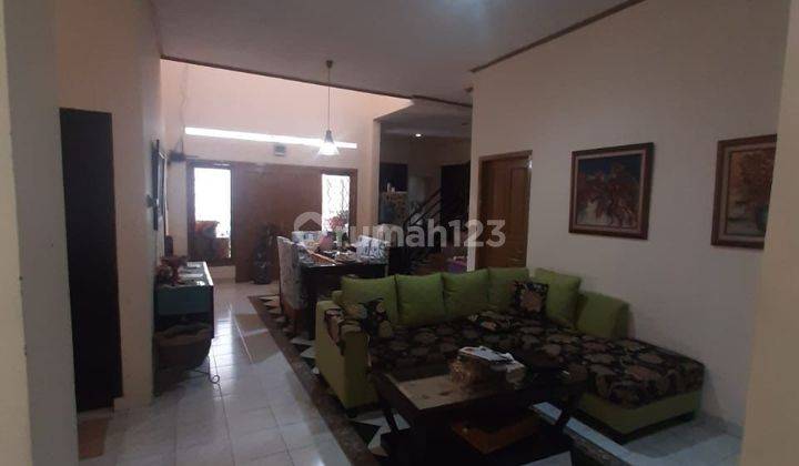 Rumah Unfurnished Bagus SHM - Sertifikat Hak Milik di Tanah Kusir 2