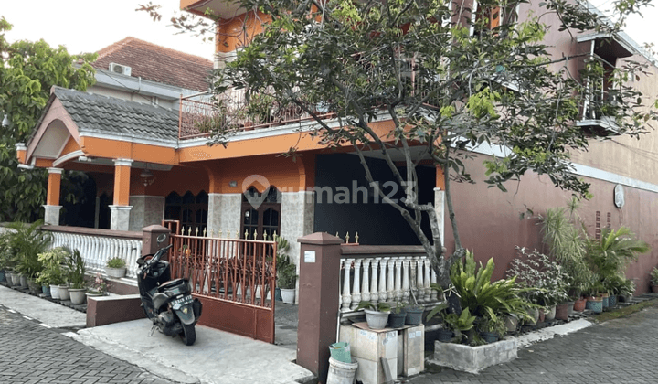 Dijual Rumah Unfurnished Bagus di Ciledug 2