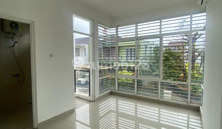 Rumah Bagus Nyaman Nempel Siap Huni Nempel Sektor 3 di Bintaro