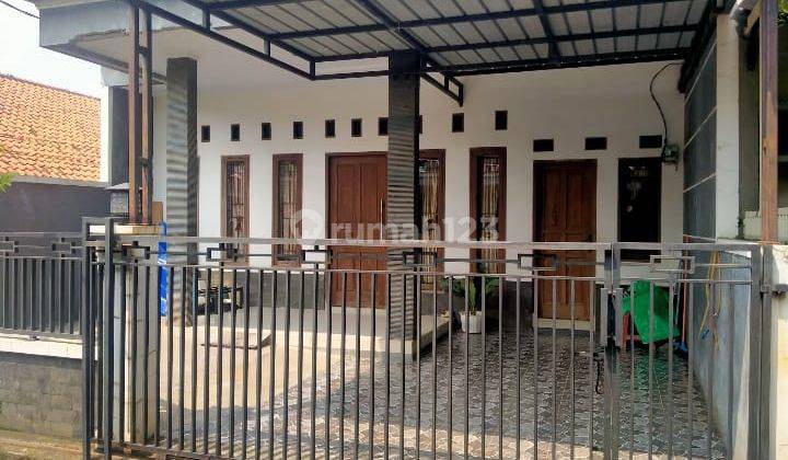  Rumah Unfurnished Bagus SHM - Sertifikat Hak Milik di Jagakarsa 2