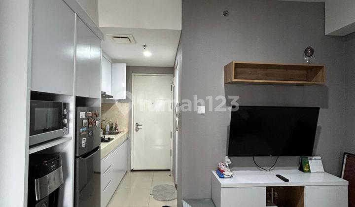Apartemen 1 Kamar Tidur Furnished Siap Huni Di Breeze Bintaro