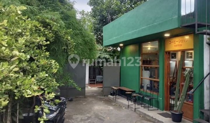 House + 3 Active Kiosks with Roadside Parking Ready to Occupy SHM in Sector 1 - Bintaro 2