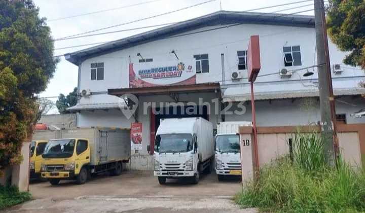 Well-Maintained Warehouse & Main Office Ready for Use in Kemang Bogor 1000.0 m²