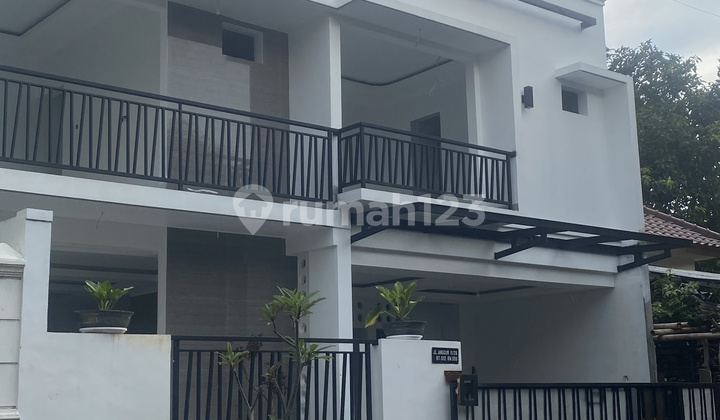 Minimalis Modern House Tahap Finishing Lokasi Nyaman Dan Strategis di Jl. Cipete Raya, Cipete Sel., Kec. Cilandak, Kota Jakarta Selatan, Daerah Khusus Ibukota Jakarta, Cipete