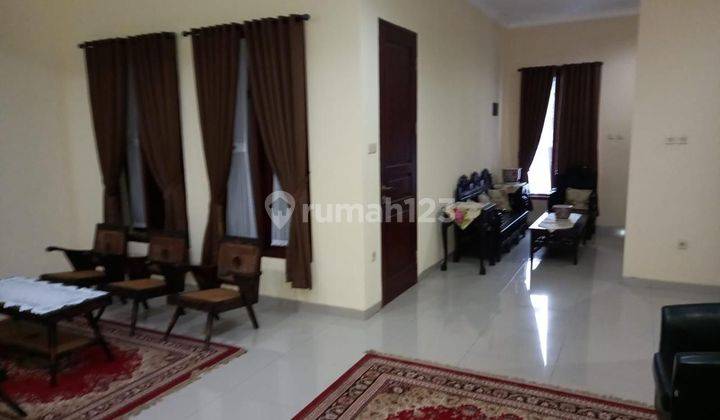  Rumah Unfurnished Bagus SHM - Sertifikat Hak Milik di Sektor 2 - Bintaro 1