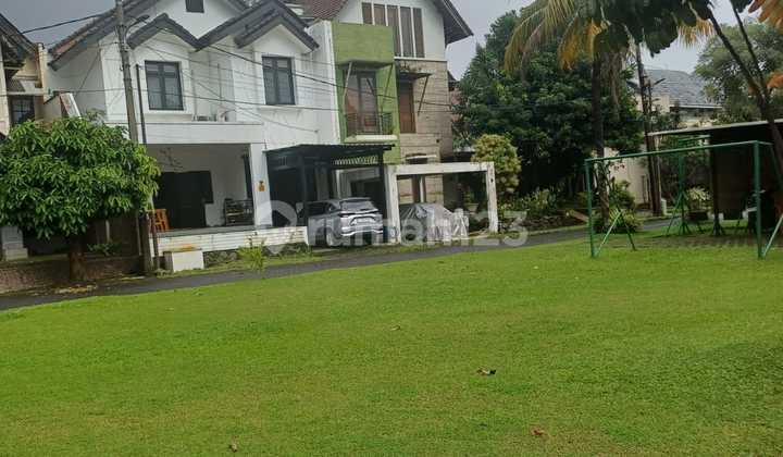 Beautiful Unique Aesthetic House, Spacious, Sturdy with Open Space Design in an Elite Cluster