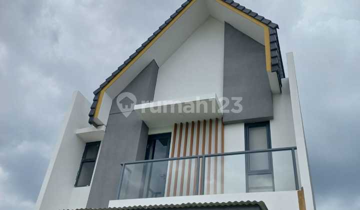 Brand New 2-Story Cozy Comfortable Ready-to-Live-in House in Bintaro Brand New 2-Story Cozy Comfortable Ready-to-Live-in House in Bintaro