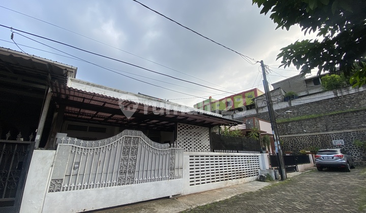 Rumah Fullfurnish Siap Huni Di Komp Jurangmanggu Permai