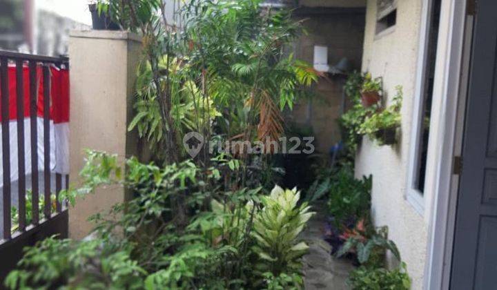 Dijual Rumah Lokasi Startegis  Unfurnished SHM - Sertifikat Hak Milik 1