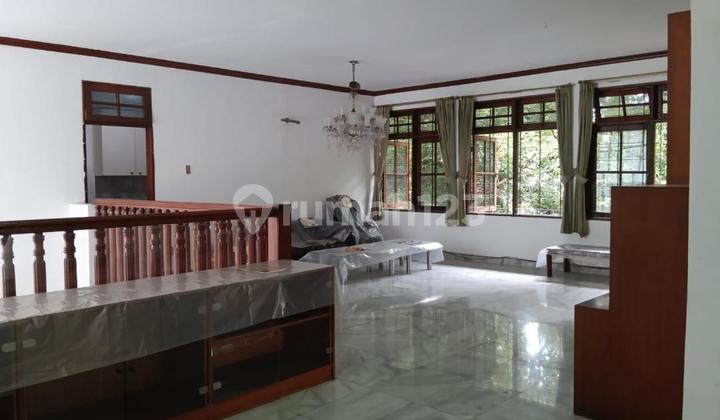 Disewakan Rumah di Jl Wijaya dekat Majestik Jakarta Selatan 2