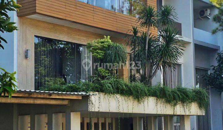 Dijual Rumah Siap Huni di The Orchid Bintaro Bagus Ada Swimming Pool 1