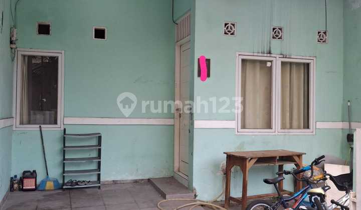 For Sale Small House In Pondok Jaya Complex, Bintaro Sector 5, Strategic Location