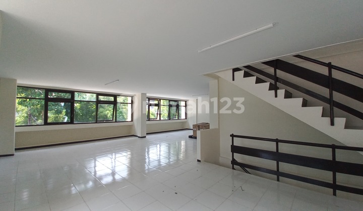 Jual Ruko 2 Unit Gandeng, Kebayoran Baru, Jaksel, Strategis, Bagus