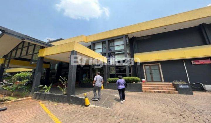 GEDUNG SPORTS CLUB KEDOYA JAKARTA BARAT DAERAH STRATEGIS 1
