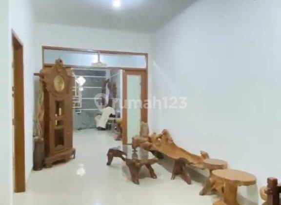 Rumah Cantik Full Furnished Dalam Komplek Di Antapani Bandung 1