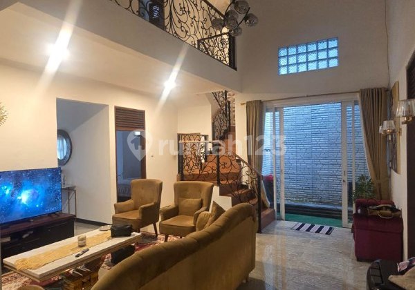 Rumah Bagus Unfurnished SHM di Turangga Dekat TSM Kota Bandung Rumah Bagus Unfurnished SHM di Turangga Dekat TSM Kota Bandung