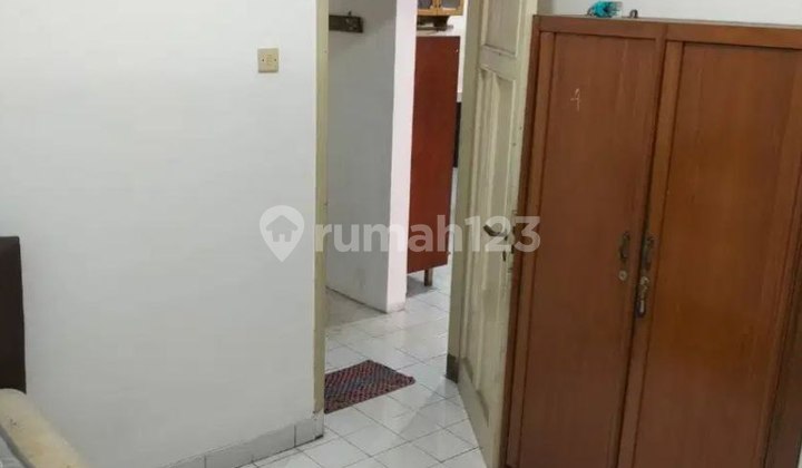 House, 2 Floors, Freehold Certificate, in Dago, Bandung City 2