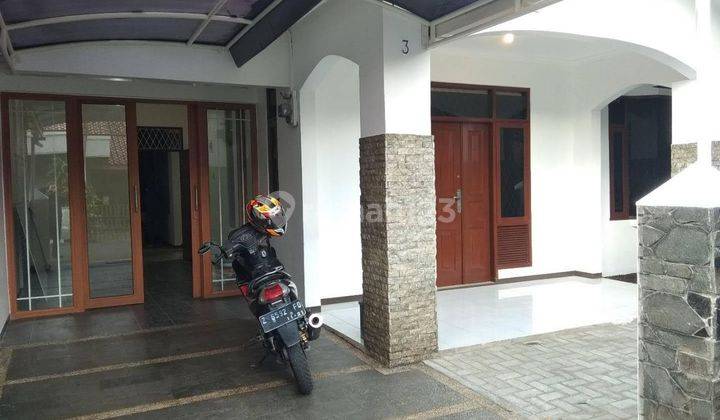 Rumah Minimalis 2 Lantai Semi Furnish Dalam Komplek Turangga 1