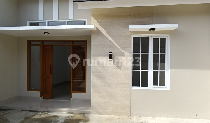 Baru Minimalis Dalam Komplek Di Ujung Berung Kota Bandung Baru Minimalis Dalam Komplek Di Ujung Berung Kota Bandung