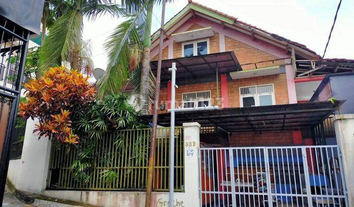 Rumah 2 Lantai Bagus di Sayap Tubagus Ismail, Bandung 1