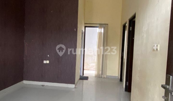 RUMAH MINIMALIS DALAM KOMPLEK DI UJUNG BERUNG BANDUNG 2