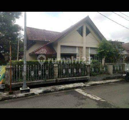 Cepat Rumah Lama Tanah Luas di Turangga Bandung 1